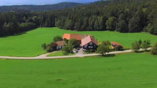 Rimbach Apartment | Ferienwohnung Teufelsbauer