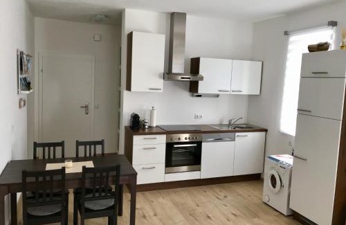 Tratten Apartment | Ferienwohnung Villa Seeblick