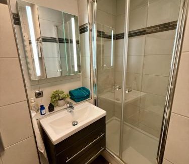 Gera Apartment | Ferienwohnung Vivien in Gera für 3 Personen - NEU & hochwertig ausgestattet