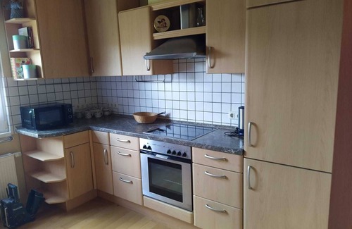 Hemfurth-Edersee Apartment | Ferienwohnung-vivienne - Fewo , mit 3 EZ, Terasse,
