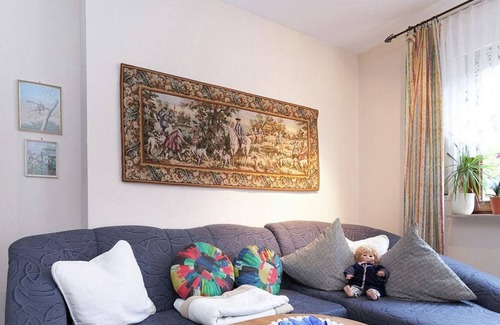 Schiltach Apartment | Ferienwohnung Waldblick mit 65qm, 1 Schlafzimmer, für maximal 3 Personen