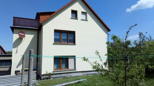 Mockethal Apartment | Ferienwohnung Wawrok