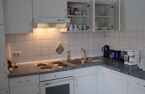Mainz-Bingen Apartment | Ferienwohnung Weingut Kost - Appartement/fewo, Dusche Oder Bad, WC, 2 Schlafräu