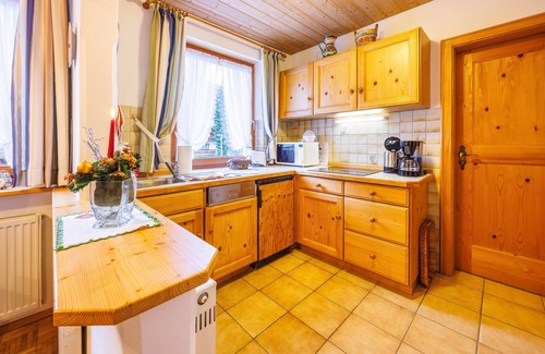Ruhpolding Apartment | Ferienwohnung Westernberg 52qm, Balkon, Kochn., 1 Schlafz., 1 Wohnz., Nr 2, Wlan
