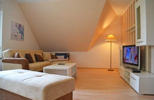 Schenkendobern House | Ferienwohnung Wiesenblick
