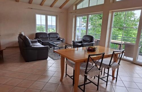 Battenberg Apartment | Ferienwohnung Wiesengrund
