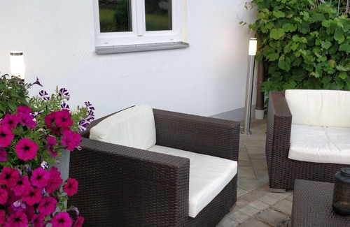 Tittmoning Apartment | Ferienwohnung "WohlfühlEckerl"