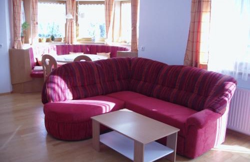 Auffach Apartment | Ferienwohnung Wohlfartstätter