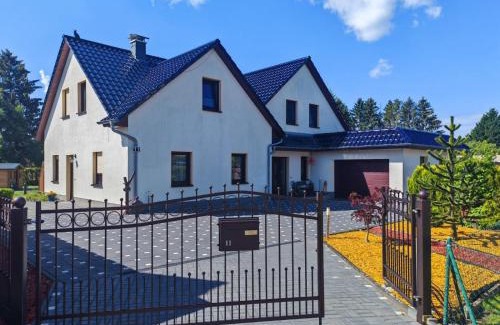 Mecklenburgische Kleinseenplatte Apartment | Ferienwohnung Zühlensee