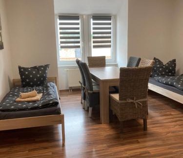 Zeitz Apartment | Ferienwohnung Zeitz Appartment Zeitzer Dom