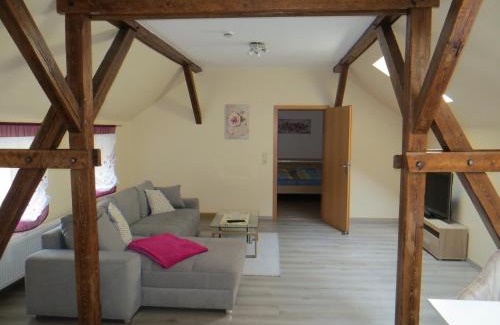 Bad Frankenhausen/Kyffhauser House | Ferienwohnung & Zimmervermietung Wolf