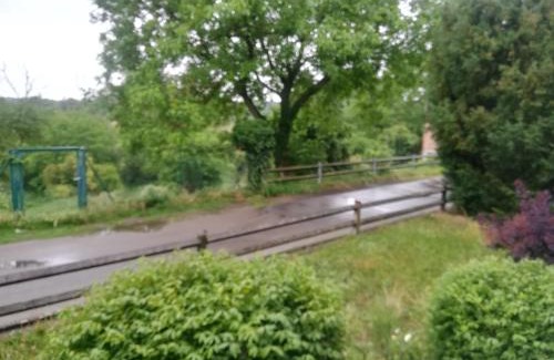 Jockgrim Apartment | Ferienwohnung Ziegelbergblick