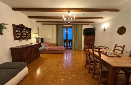 Obertauern Apartment | Ferienwohnung Zirbe