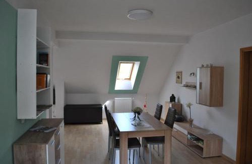 Wustrow Apartment | Ferienwohnungen am Plätlinsee