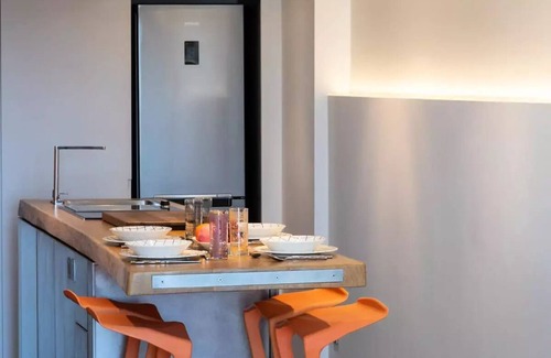 Riou - Petit Juas - Av de Grasse Apartment | Ferienwohnungen für 2 Personen
