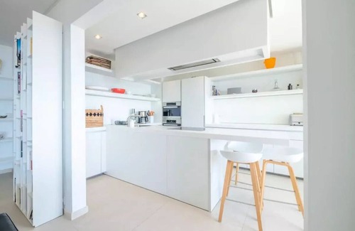 Cannes La Bocca Apartment | Ferienwohnungen für 4 Personen