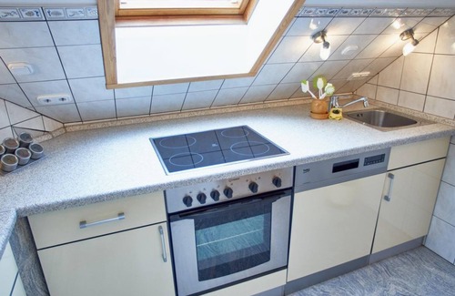 Oybin Apartment | Ferienwohnungen Heumann - Holiday apartment Sternedomizil (ground floor)