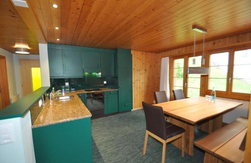 Adelboden Apartment | Ferienwohnungen Hotel Alpina