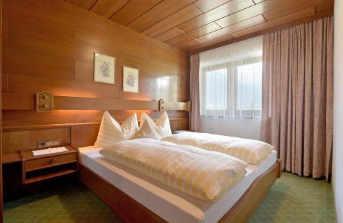 Schwendau Apartment | Ferienwohnungen Johanna