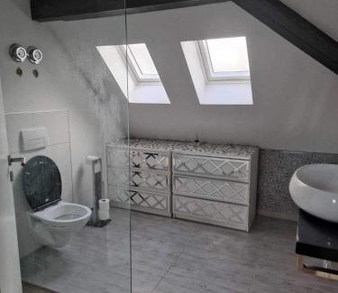 Ersingen Apartment | Ferienwohnungen Löwe