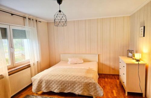 Falkenberg Apartment | Ferienwohnungen Lindenhof