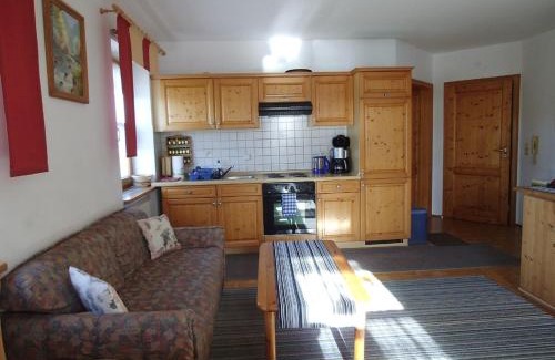 Ploessberg Apartment | Ferienwohnungen Peterbartl-Hof