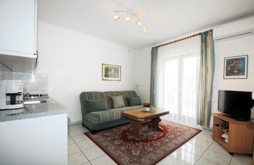 Spadici Apartment | Ferienwohnungen Spadici mit 2 Schlafzimmern 300m bis zum Strand