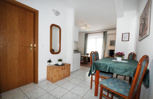 Spadici Apartment | Ferienwohnungen Spadici mit 2 Schlafzimmern 300m bis zum Strand