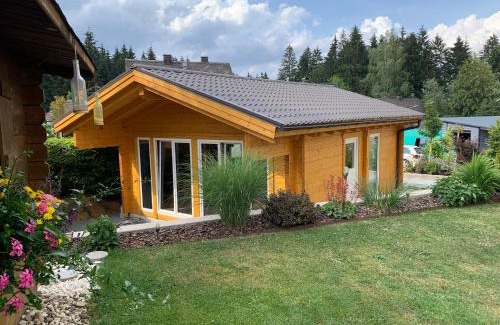 Steinbach am Wald Apartment | Ferienwohnungen und Gästezimmer Herrmann