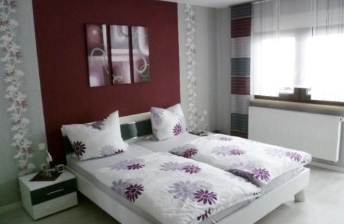 Steinbach am Wald Apartment | Ferienwohnungen und Gästezimmer Herrmann