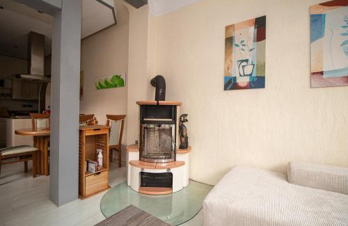 Mühlhausen Apartment | Ferienwohnungen Vogelnest zentral in Mühlhausen mit Pool