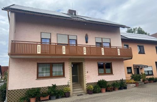 Kolitzheim Apartment | Ferienzimmer Moller