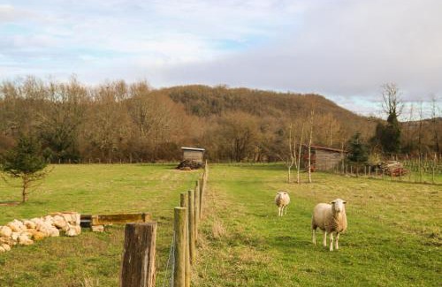 Saint-Aubin-de-Branne House | Ferme de La Plante