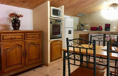 Sainte-Croix-du-Verdon Bed & Breakfast | Ferme Para Lou