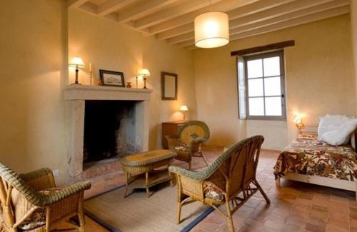 Bazouges-sur-le-Loir House | Ferme restaurée près Zoo de La Flèche, 200m², 8 pers, terrasse, nature et repos - FR-1-410-230