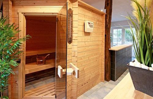 Saulxures-sur-Moselotte House | Ferme Vosgienne rénovée avec spa, sauna, jacuzzi, billard et étang privé en pleine nature - FR-1-589-327