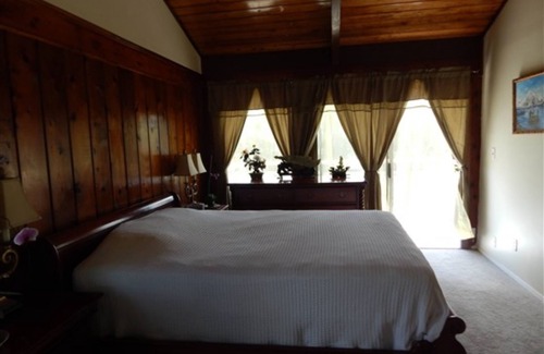 Fern Forest Bed & Breakfast | Fern Forest Getaway
