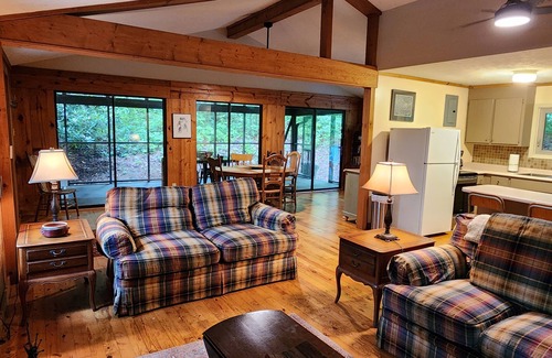 Brevard Cabin | Fern Hill Cabin - near Dupont State Forest