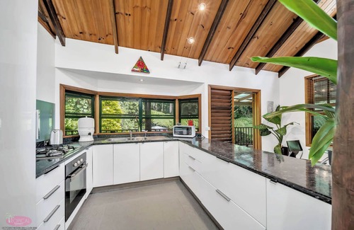 Midgeree Bar House | Fern House ~ your serene rainforest retreat.