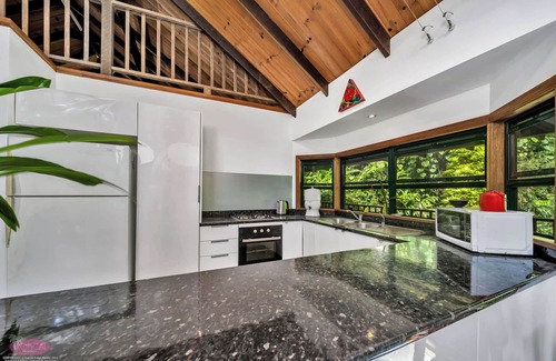 Midgeree Bar House | Fern House ~ your serene rainforest retreat.