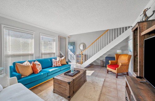 Fernandina Beach House | Fernandina Shores - Driftwood Cottage - NEW LISTING Pet Friendly