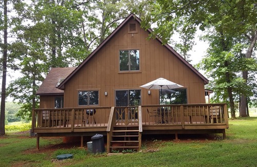 Barboursville House | Fernando's Hideaway at Burnley Vineyards