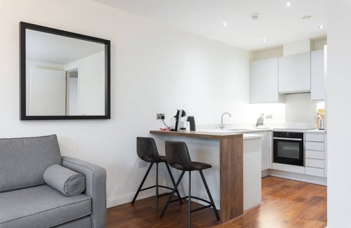Dundrum Apartment | Fernbank by Dublin At Home