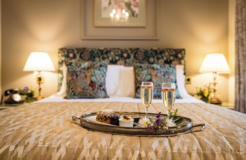 Clonakilty Hotel | Fernhill House Hotel & Gardens
