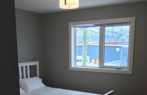 East Kootenay House | Fernie Carriage house -Private Entrance