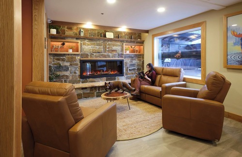 East Kootenay Hotel | Fernie Fox Hotel