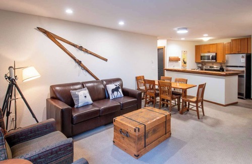 East Kootenay Condo | Fernie - Snow Creek Lodge #211