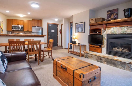 East Kootenay Condo | Fernie - Snow Creek Lodge #211
