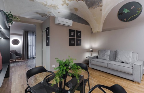 Old Town Apartment | Ferrini Home - Le Concerie
