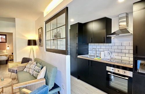 Los Cristianos Apartment | Ferviente Energía de Tenerife Sur - Los Cristianos